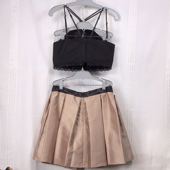 🖤 NIGHTS by Teeze Me Black Beaded Halter Top & Taupe Pleated Satin Tulle Skirt - Picture 2 of 10